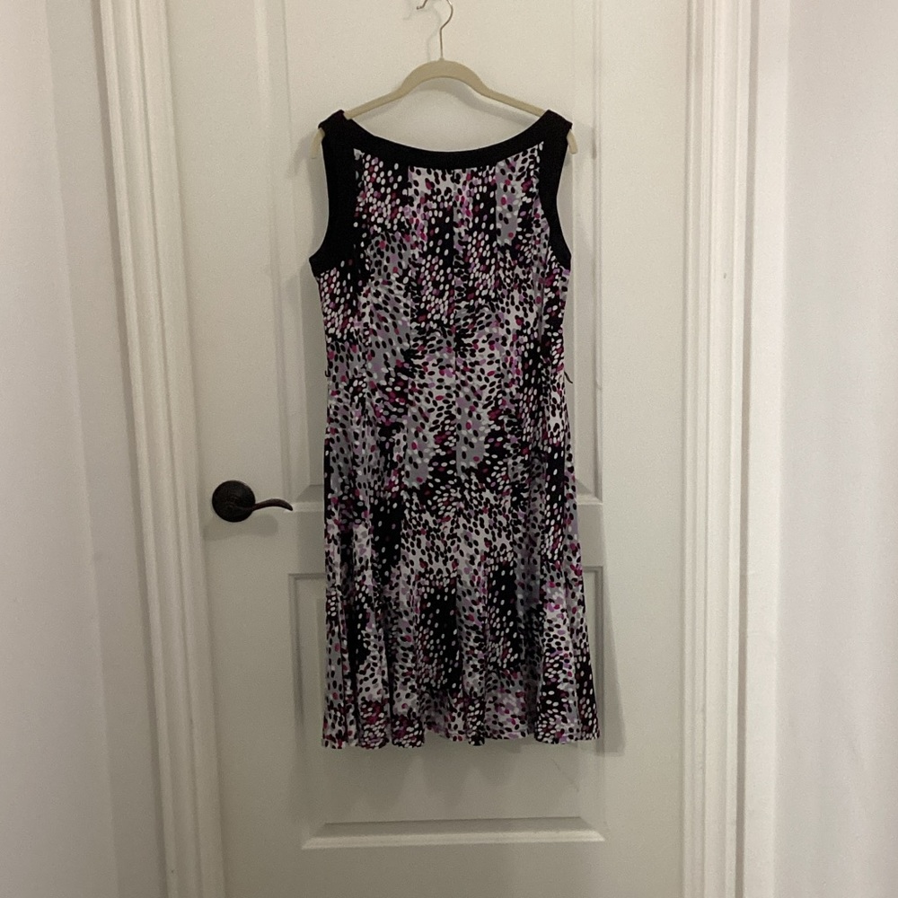 Sandra Darren Fit & Flare Dress - Size 12 - Purple, Pink & Black Abstract Print